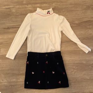 Hartstrings girls holiday skirt and long sleeve shirt size 7/8. EUC